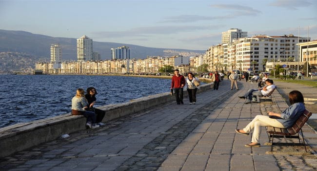 11 مکان از جاذبه های گردشگری و توریستی در ازمیر